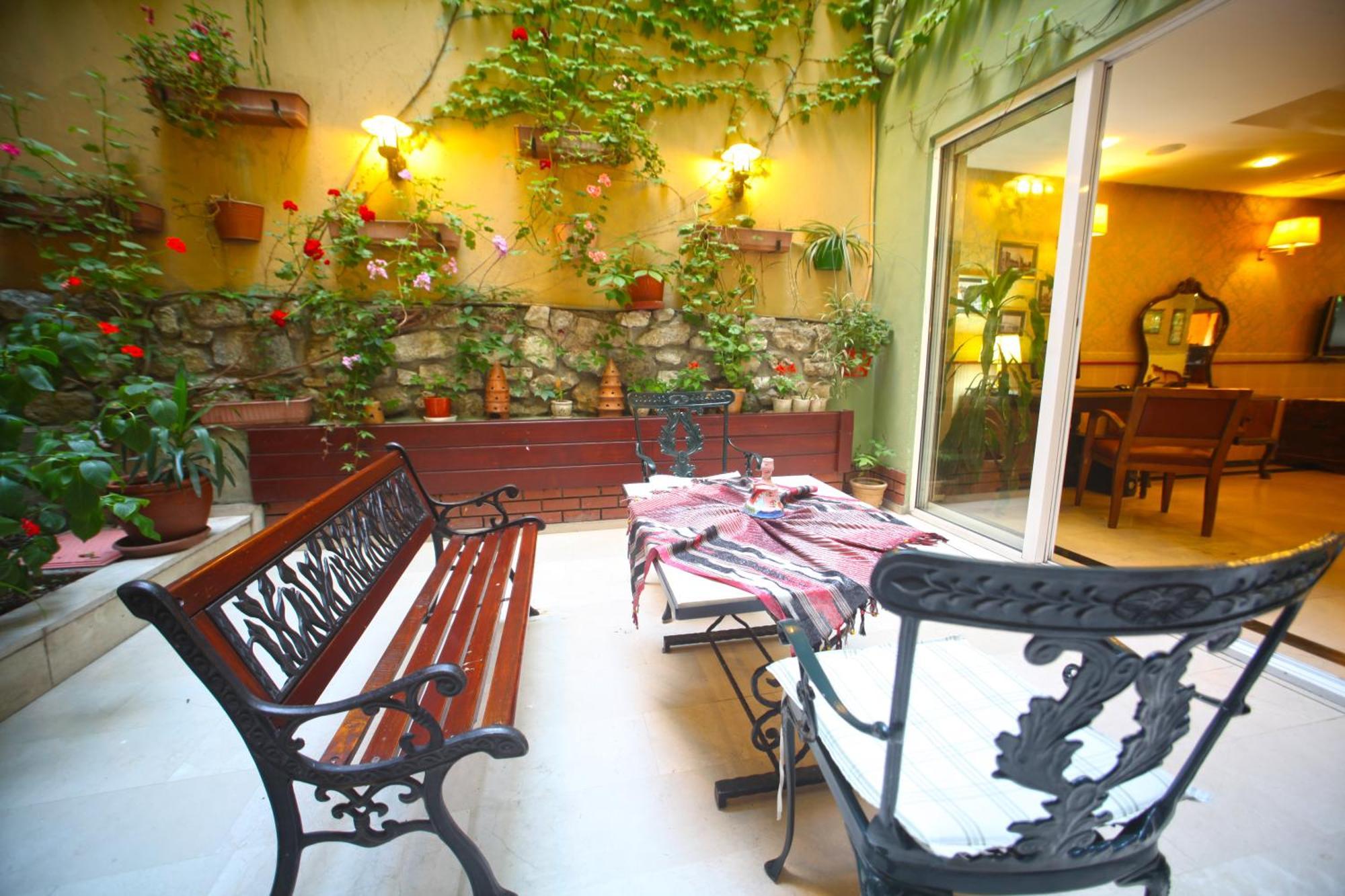 Hotel Erguvan - Special Category Istanbul Bagian luar foto