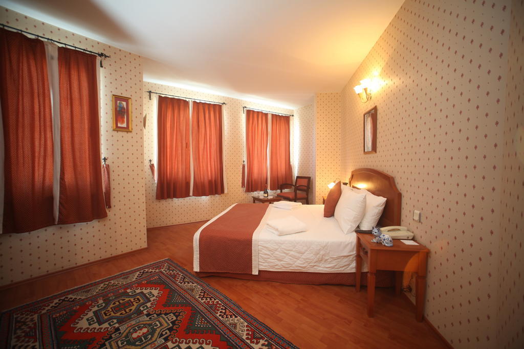 Hotel Erguvan - Special Category Istanbul Ruang foto